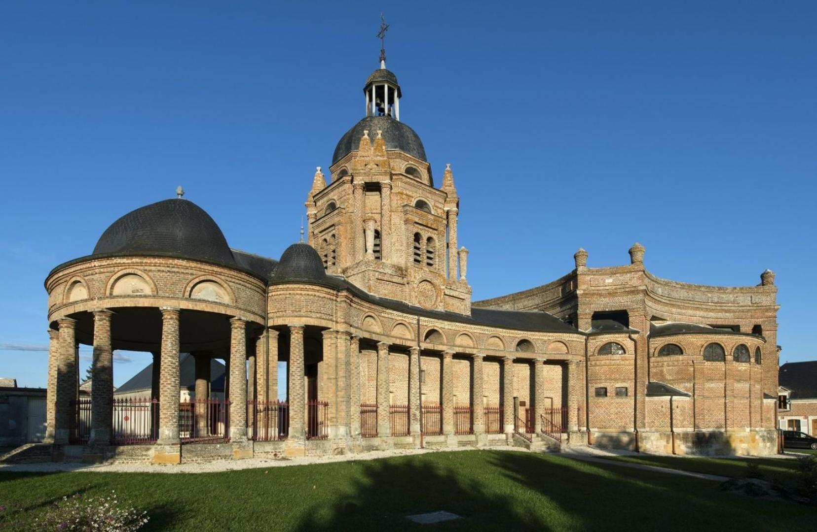 Budget Appart Avec Parking Au Centre-Ville Charleville-Mézières المظهر الخارجي الصورة