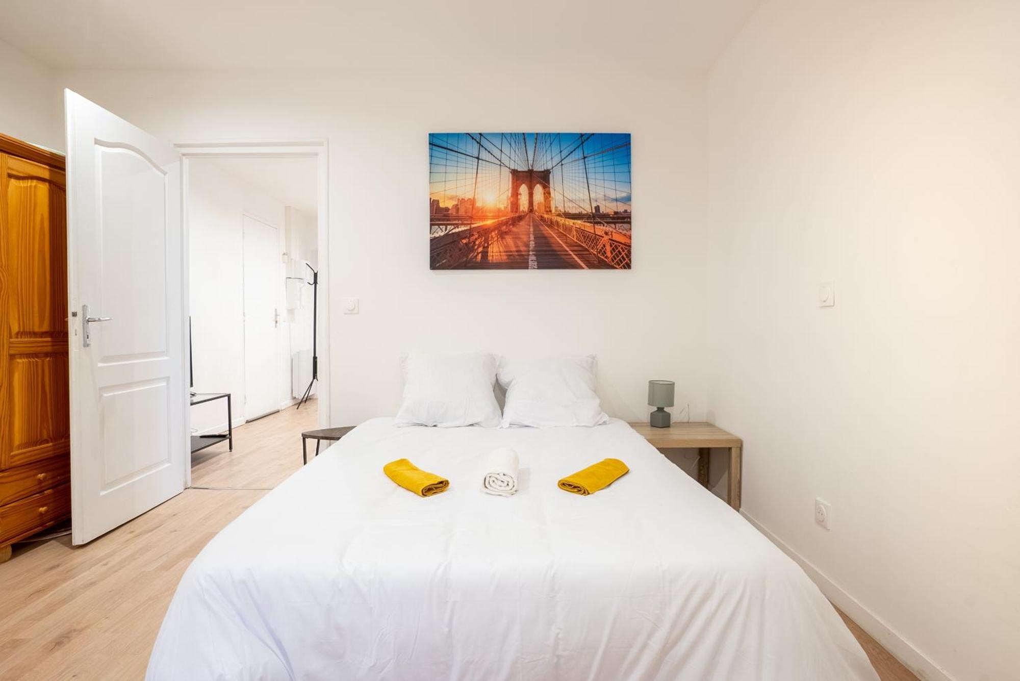 Budget Appart Avec Parking Au Centre-Ville Charleville-Mézières المظهر الخارجي الصورة